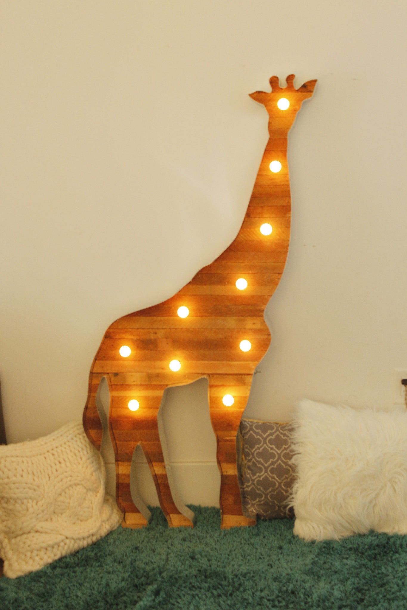 Giraffe Marquee Light